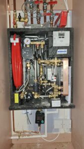 HIU District heating system heat interface unit (HIU)